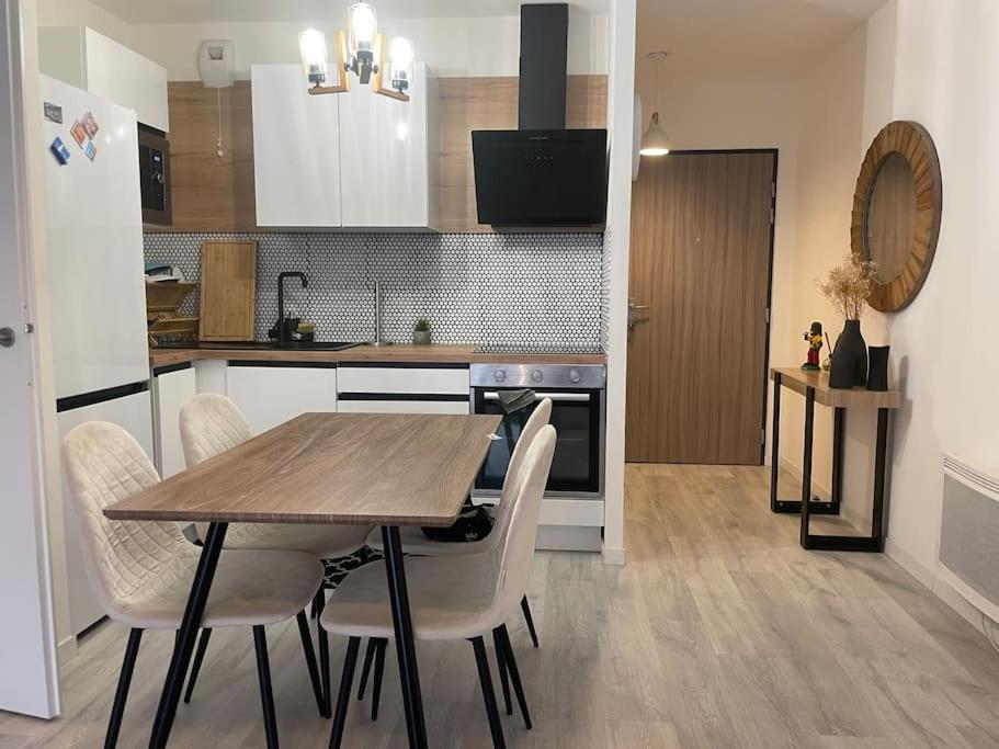 Appartement 24H Du Mans Λε Μανς Εξωτερικό φωτογραφία